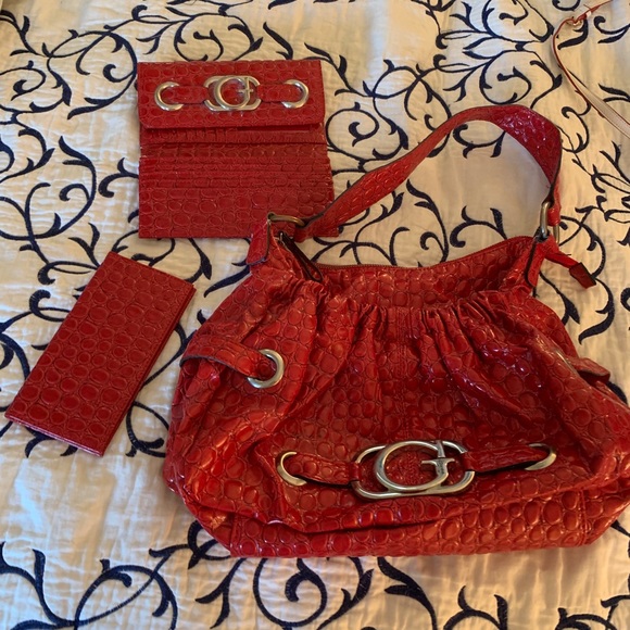 Bags, Bags, Bags💼 Check out my listings for more! - Picture 2 of 8